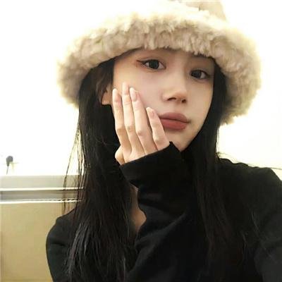 三层楼的女孩